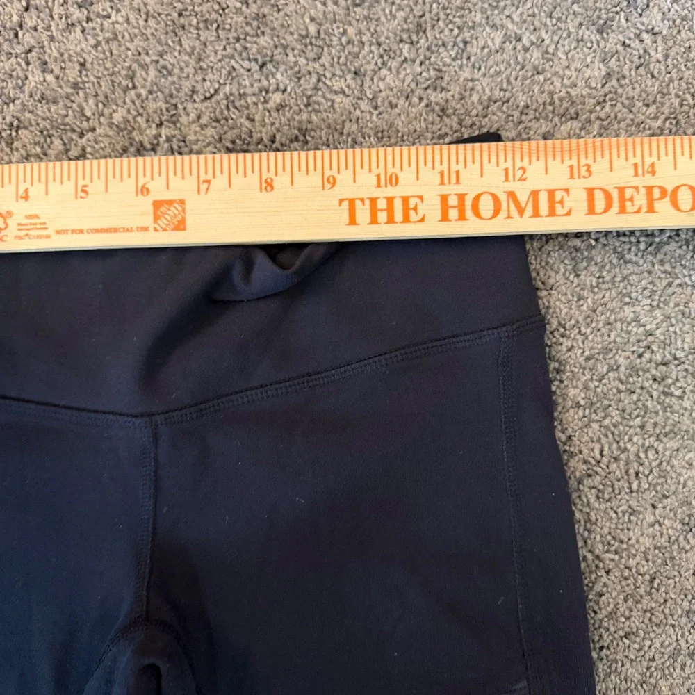 Alo Yoga Moto Legging Black Quilted Performance Activewear Pants Size XS W5434R
